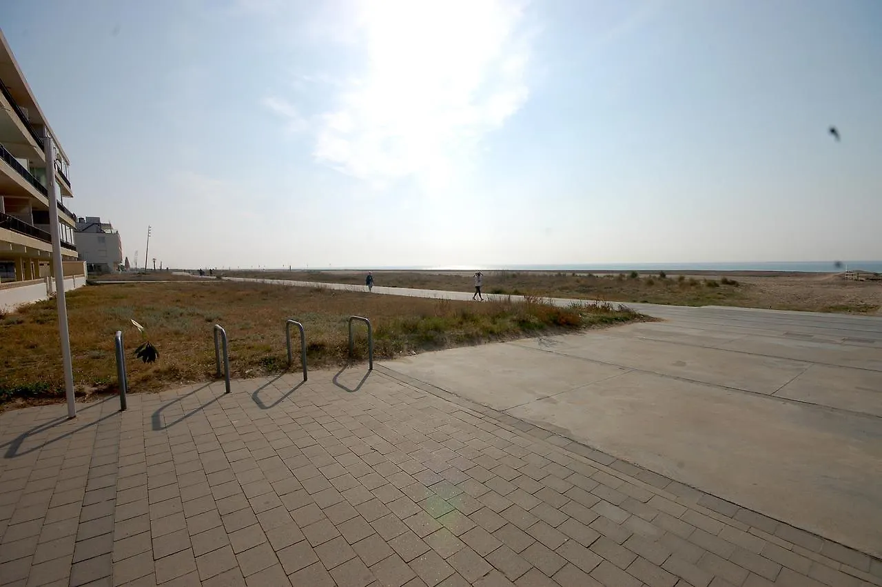 Lets Holidays New Flat Beachfront In Castelldefels Apartment