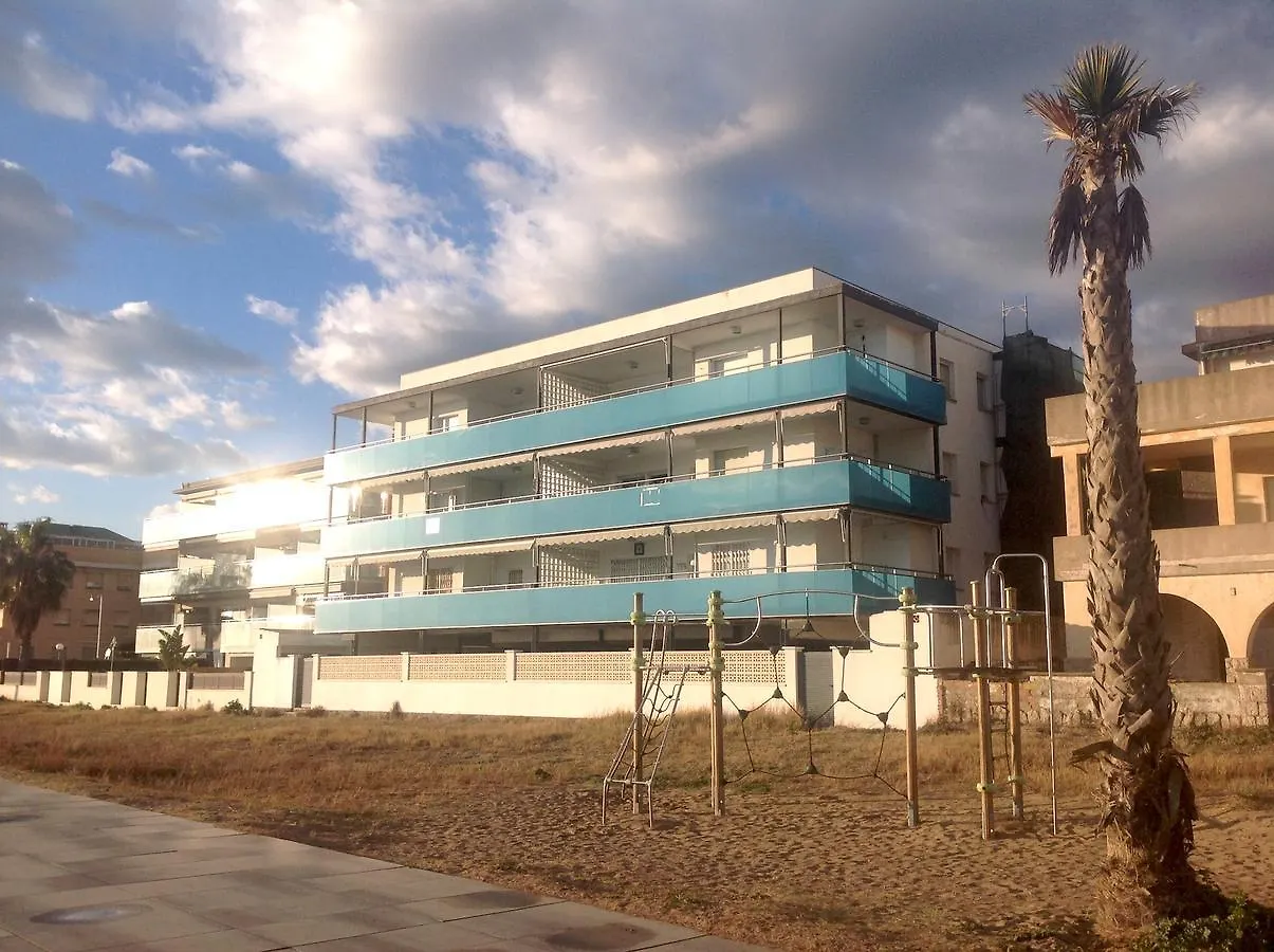 Lets Holidays New Flat Beachfront In Castelldefels Apartment