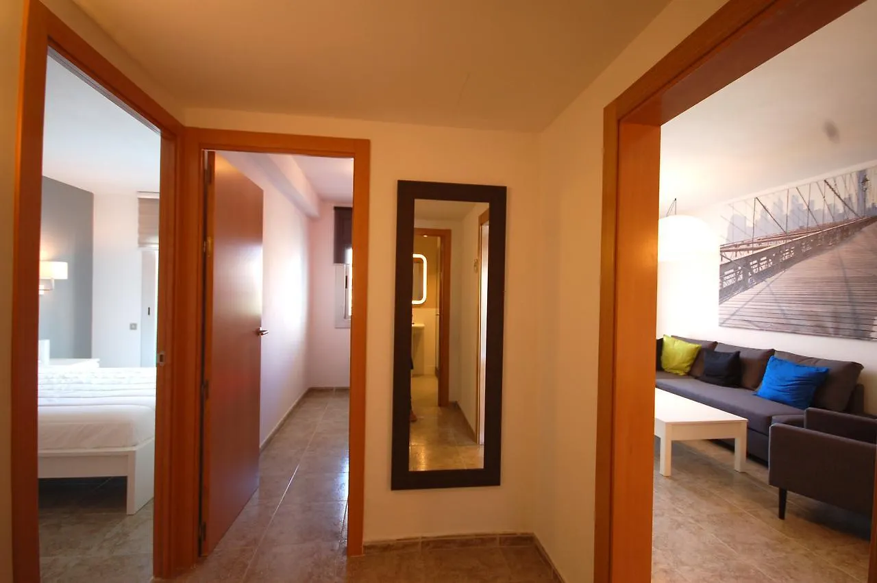 Apartament Lets Holidays New Flat Beachfront In Castelldefels Hiszpania